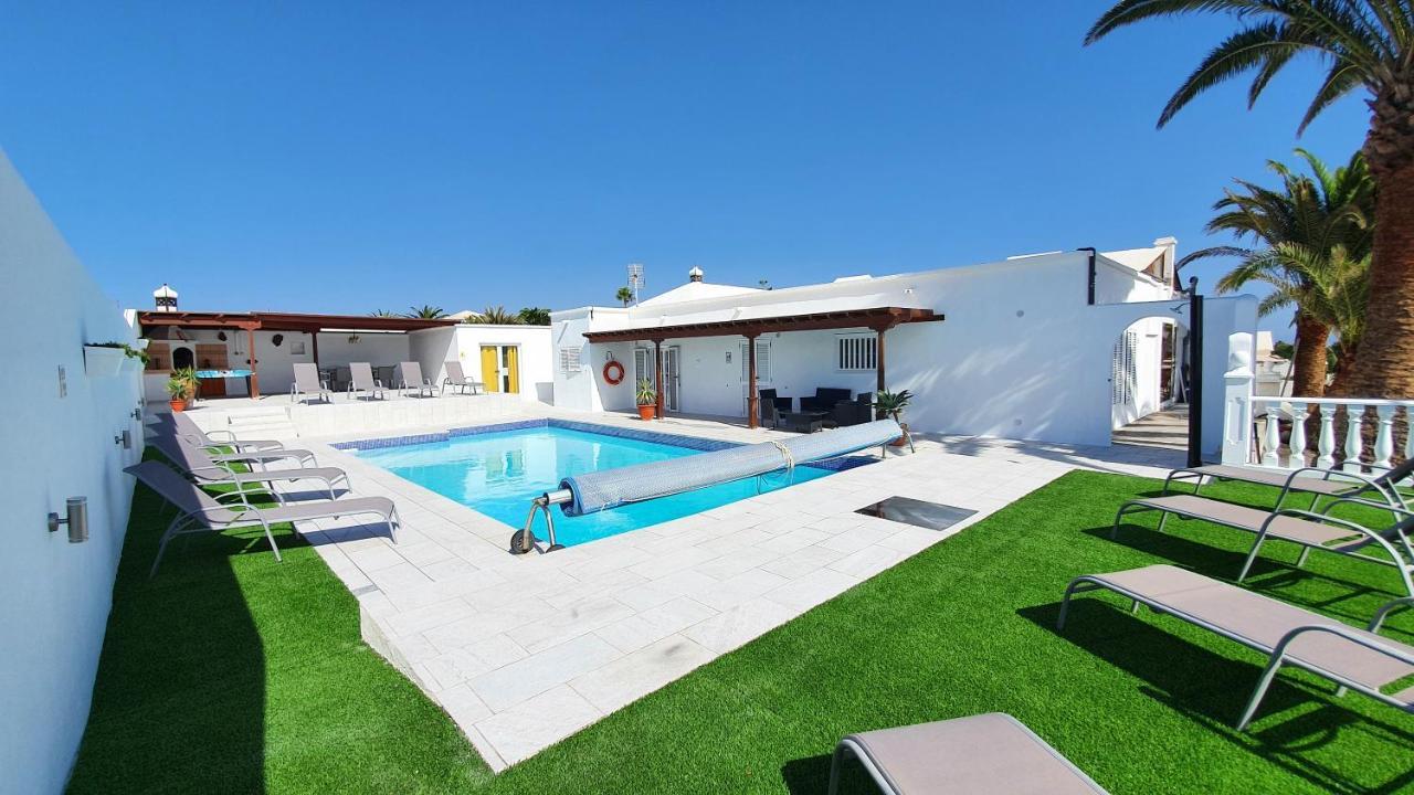 Stunning Sea View Villa With 6 Bedrooms & Heated Pool - Villa Renaissance بلايا بلانكا المظهر الخارجي الصورة