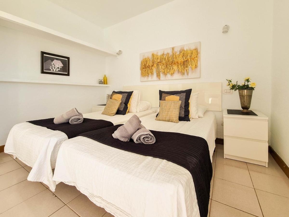 Stunning Sea View Villa With 6 Bedrooms & Heated Pool - Villa Renaissance بلايا بلانكا المظهر الخارجي الصورة