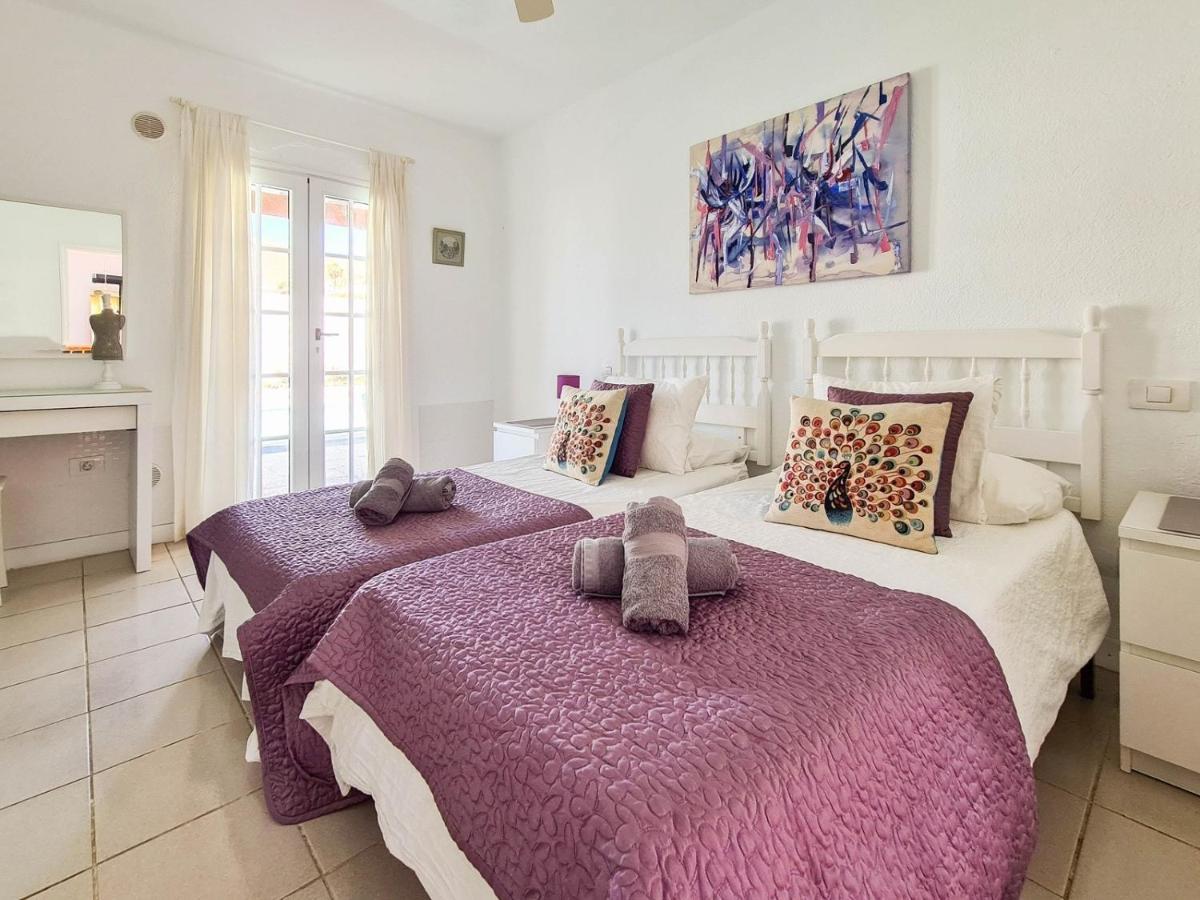 Stunning Sea View Villa With 6 Bedrooms & Heated Pool - Villa Renaissance بلايا بلانكا المظهر الخارجي الصورة