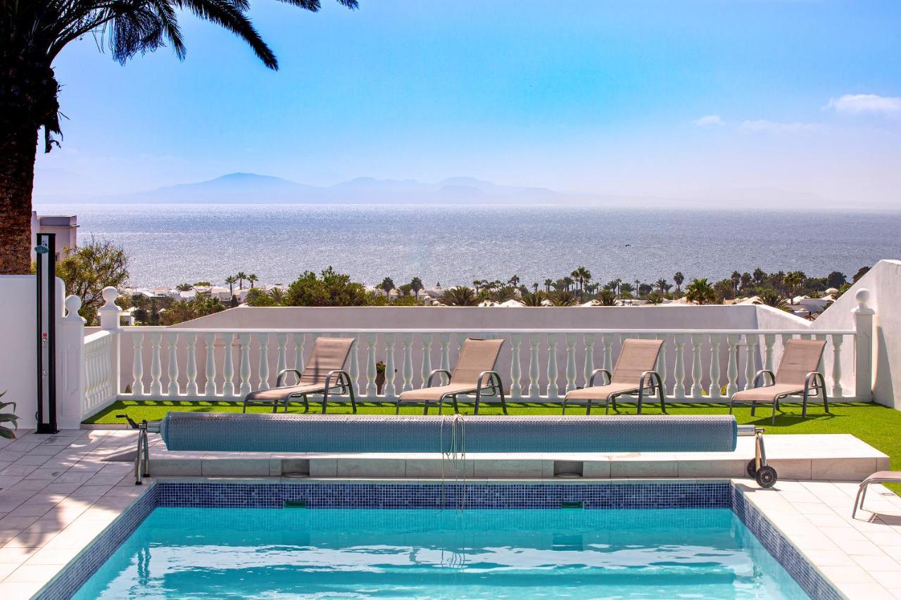 Stunning Sea View Villa With 6 Bedrooms & Heated Pool - Villa Renaissance بلايا بلانكا المظهر الخارجي الصورة