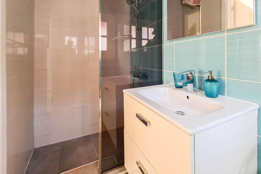 Stunning Sea View Villa With 6 Bedrooms & Heated Pool - Villa Renaissance بلايا بلانكا الغرفة الصورة